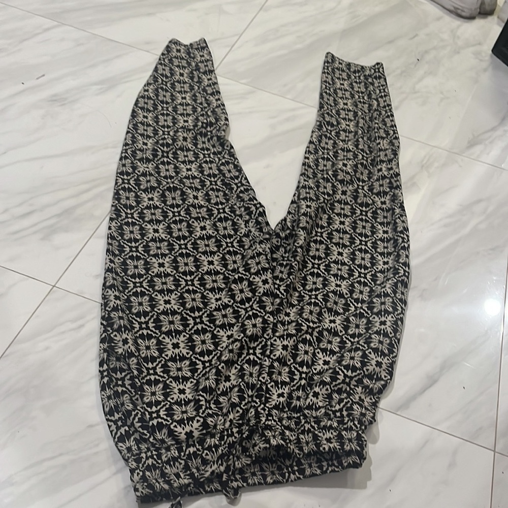 Pattern Pants - Picture 4 of 5